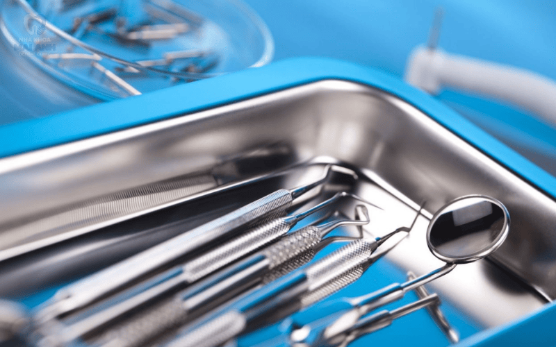 Cần lưu ý gì sau khi trồng răng implant toàn hàm?